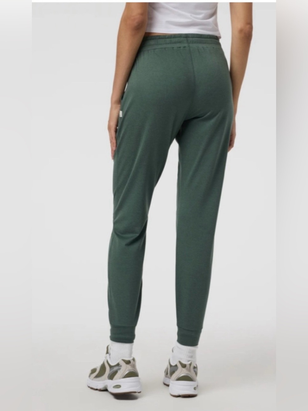 Vuori Performance Joggers, size XL - Picture 4 of 4